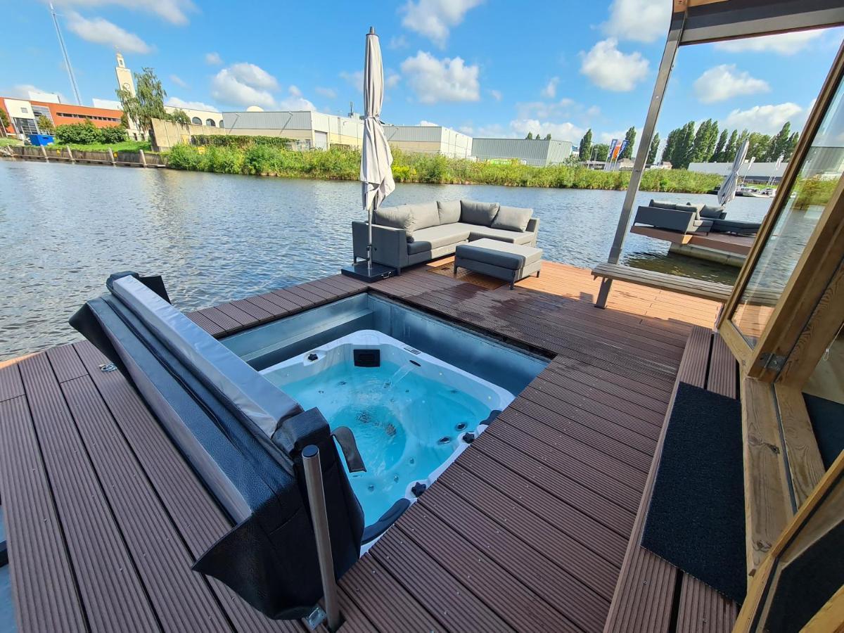 Вилла Wikkelboats @ Tramkade Den Bosch Orthen Экстерьер фото